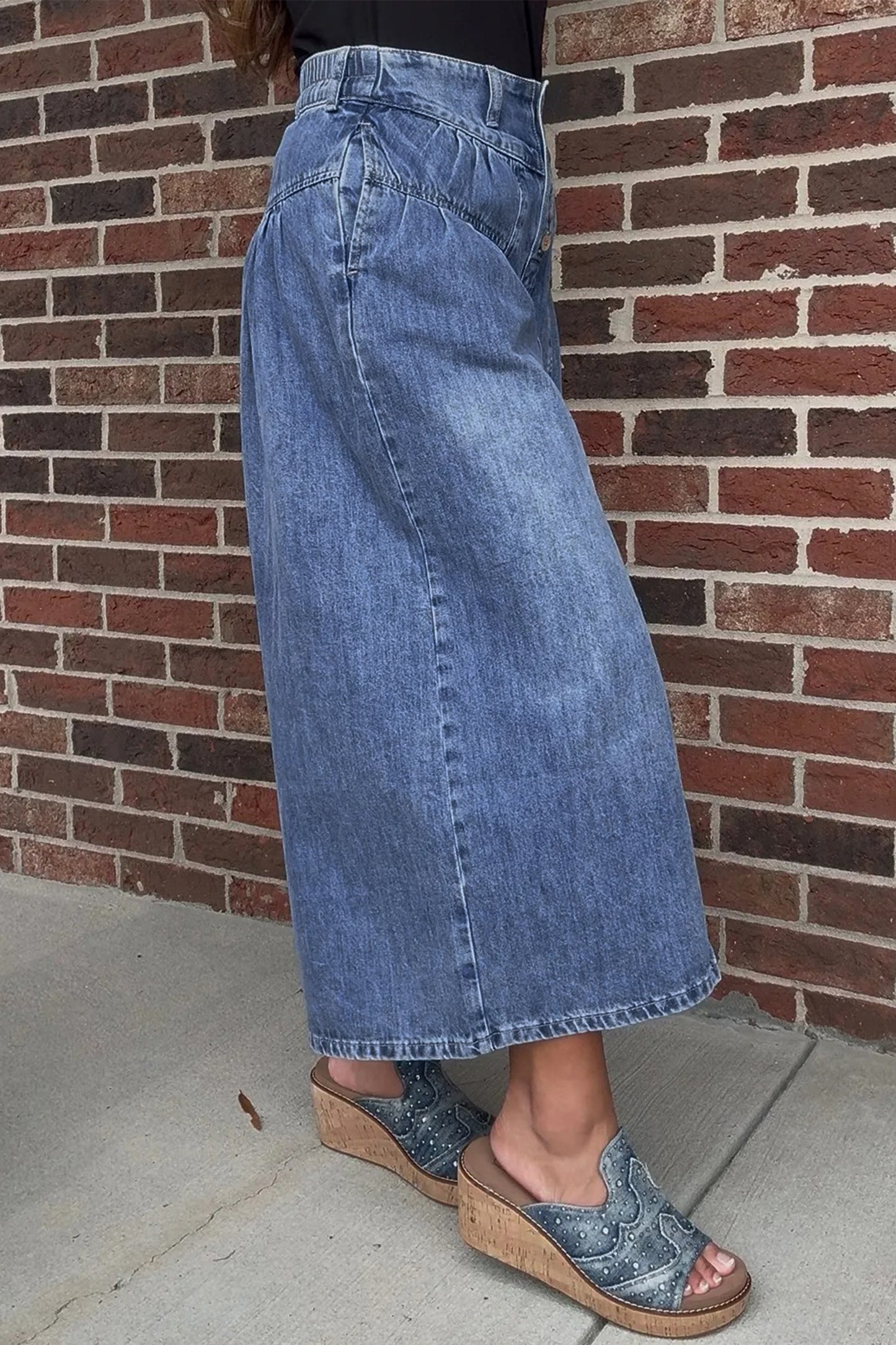 Bluebonnet Breeze Crop Jeans - PRE ORDER