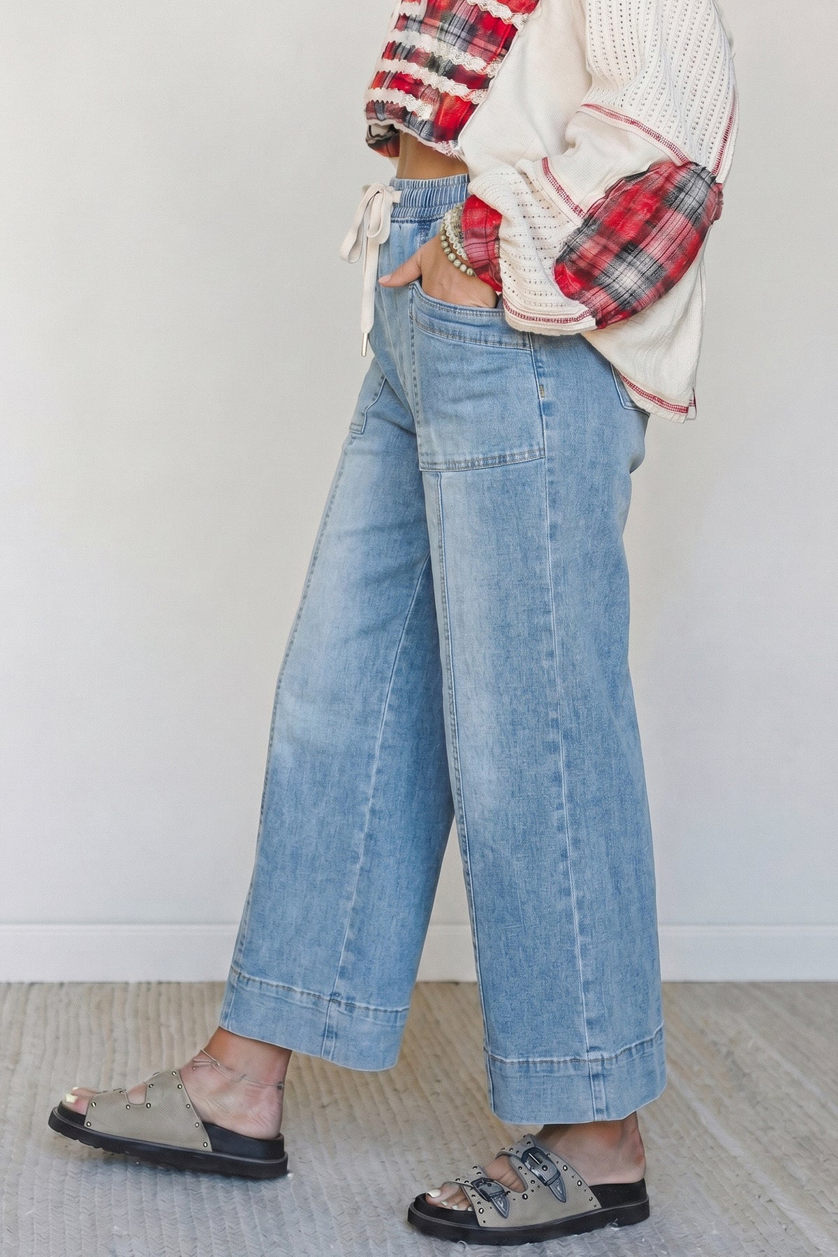 Easy Day Cropped Jeans - PRE ORDER