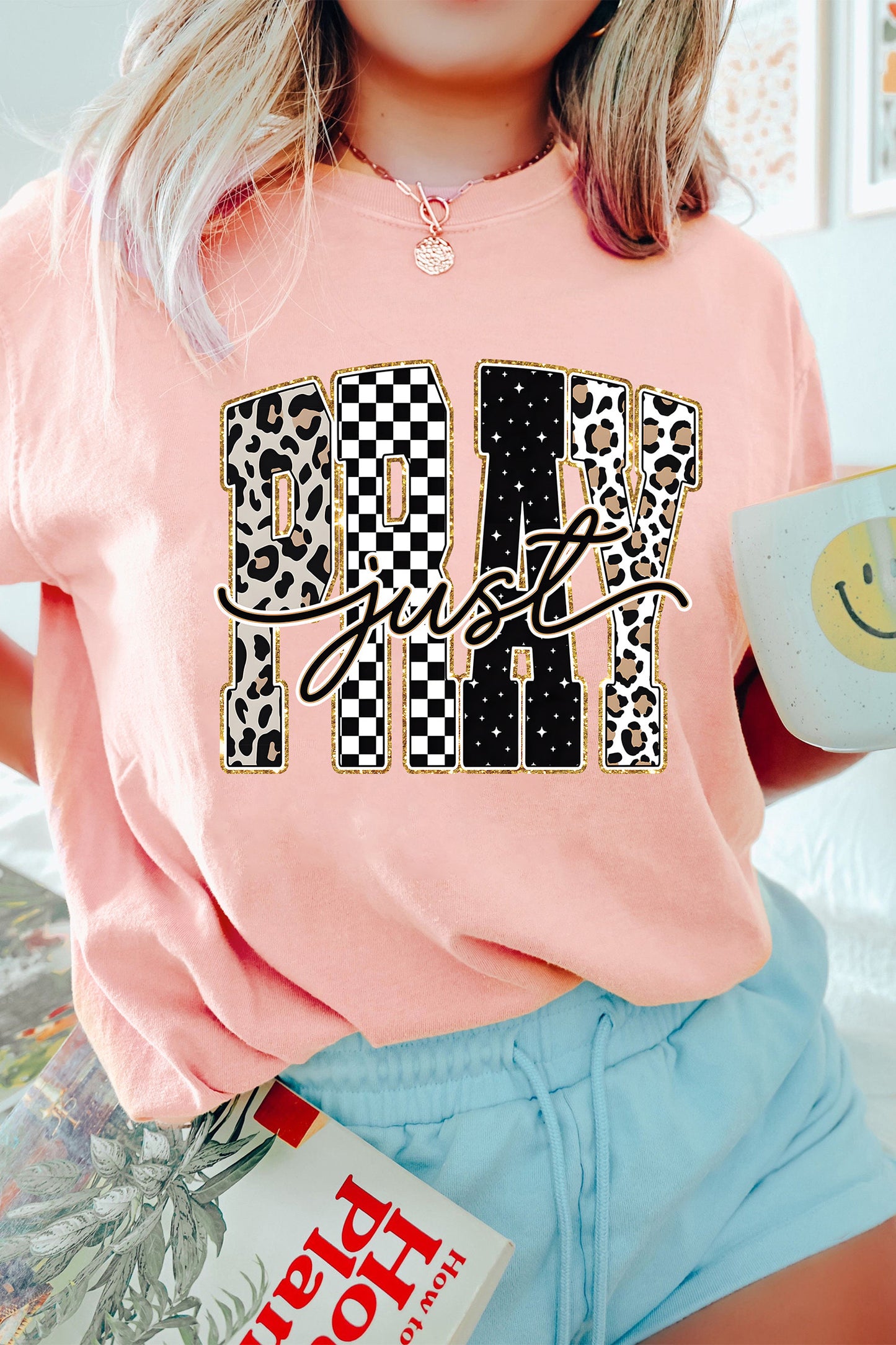 Just Pray Graphic Tee - PRE ORDER