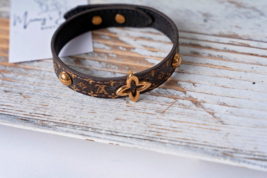 Leather cuff Bracelet