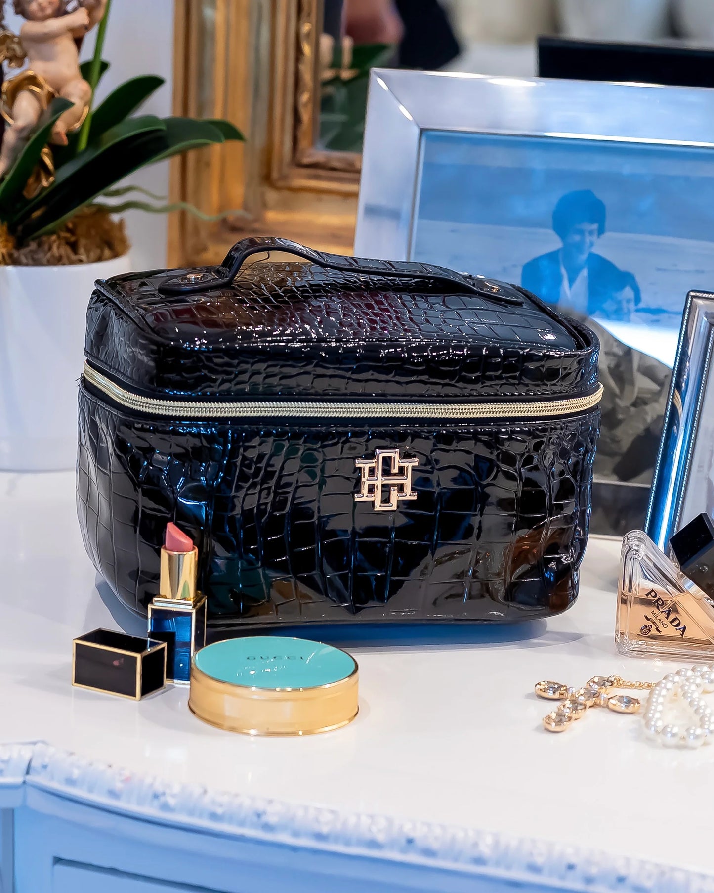 Hampton Train Case - PRE ORDER